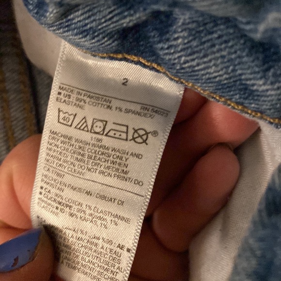 Old navy straight O.G ripped jeans - Picture 4 of 4